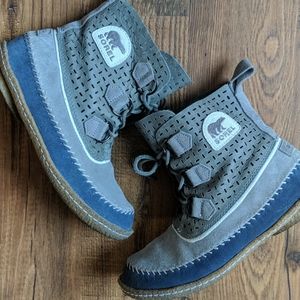 💙 Sorel “Joplin Perfed Leather Bootie” 💙 Sz: 7